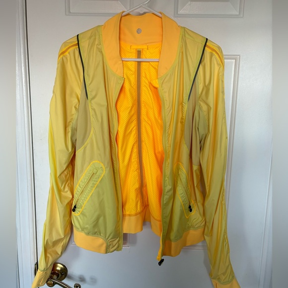 Lululemon Reversible Windbreaker/Track Jacket - Size 10 - Picture 8 of 13